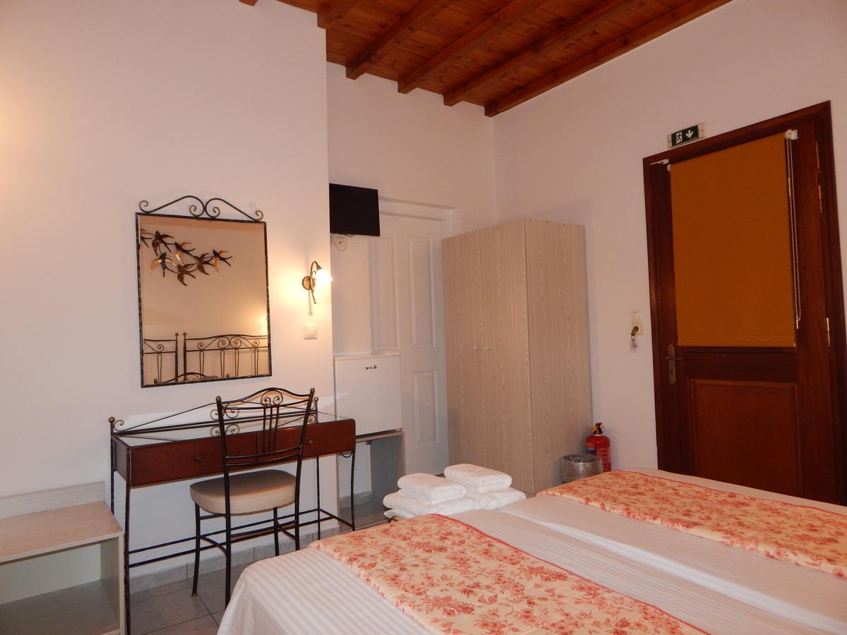 اجيوس ايوانيس Nisiotiko House In Tinos Near The Beach المظهر الخارجي الصورة